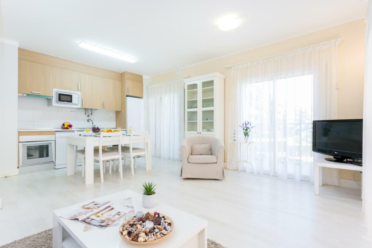 Litoral Mar Dream 17, Beach Front, Free Wi-Fi, Private Parking, Pool Portimão Εξωτερικό φωτογραφία